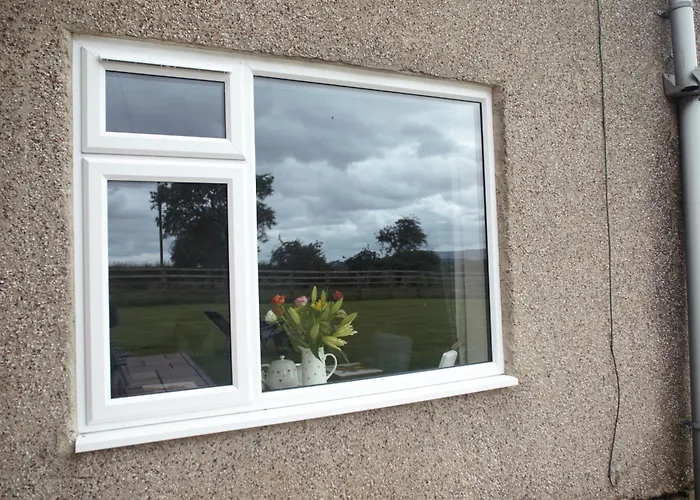 Lingfield Lodge Ewenique Views Pets Welcome