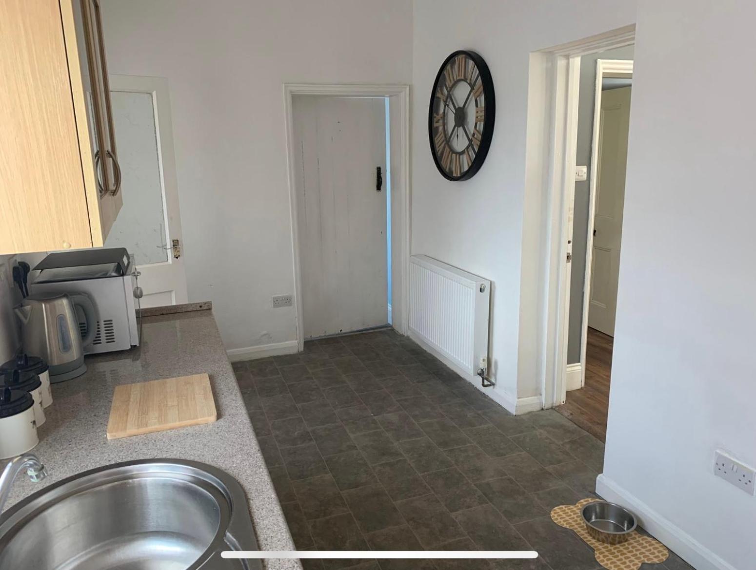 Apartment Lingfield Ewenique Views Pets Welcome *
