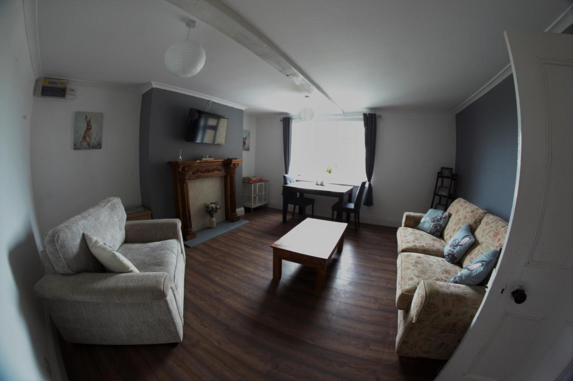 Lingfield Ewenique Views Pets Welcome Apartment